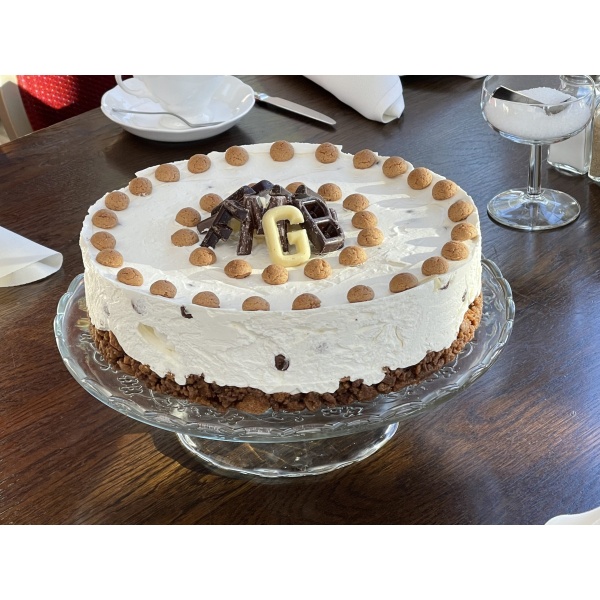 Pepernoot en chocolade letter cheesecake